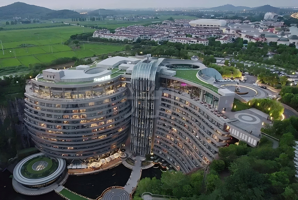 上海佘山世茂洲际酒店(世茂深坑酒店)